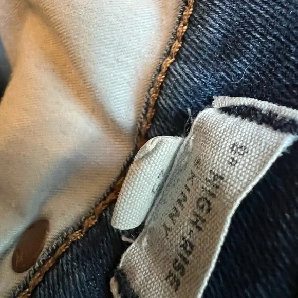 HP! ๐๐ Madewell 9โ High Rise Skinny Jeans - Picture 5 of 6